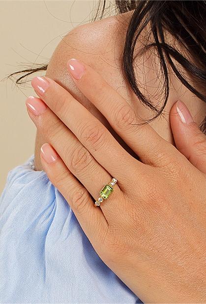 Charger l'image dans la galerie, 18K YELLOW GOLD, PERIDOT