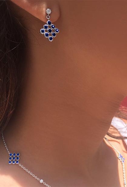 Charger l'image dans la galerie, 18K WHITE GOLD, SAPPHIRE