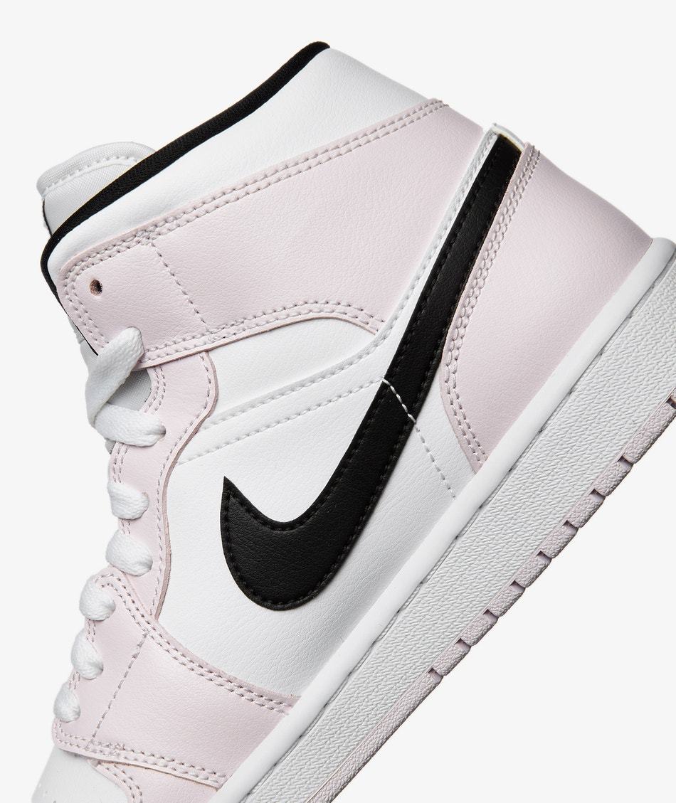 Charger l'image dans la galerie, NIKE AIR JORDAN 1 MID BARELY ROSE