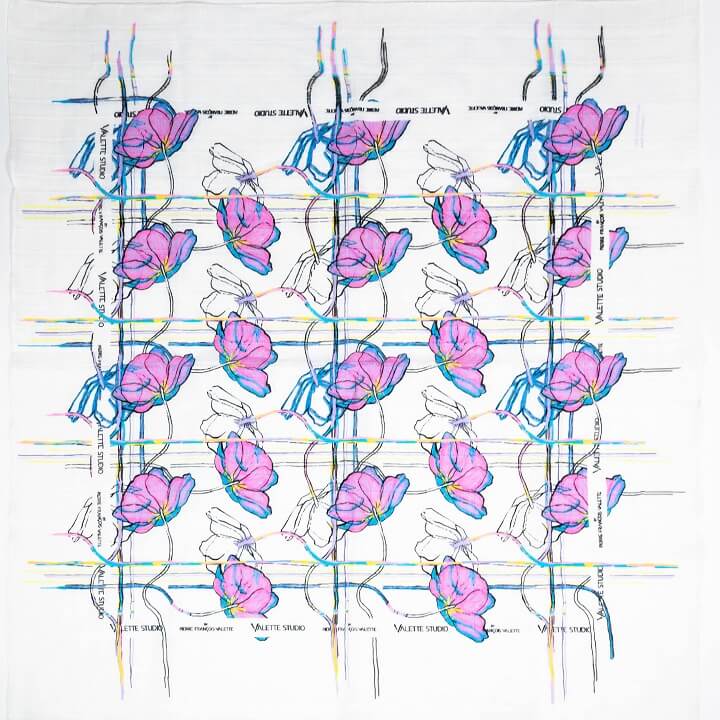 Charger l'image dans la galerie, LE FOULARD FLEUR