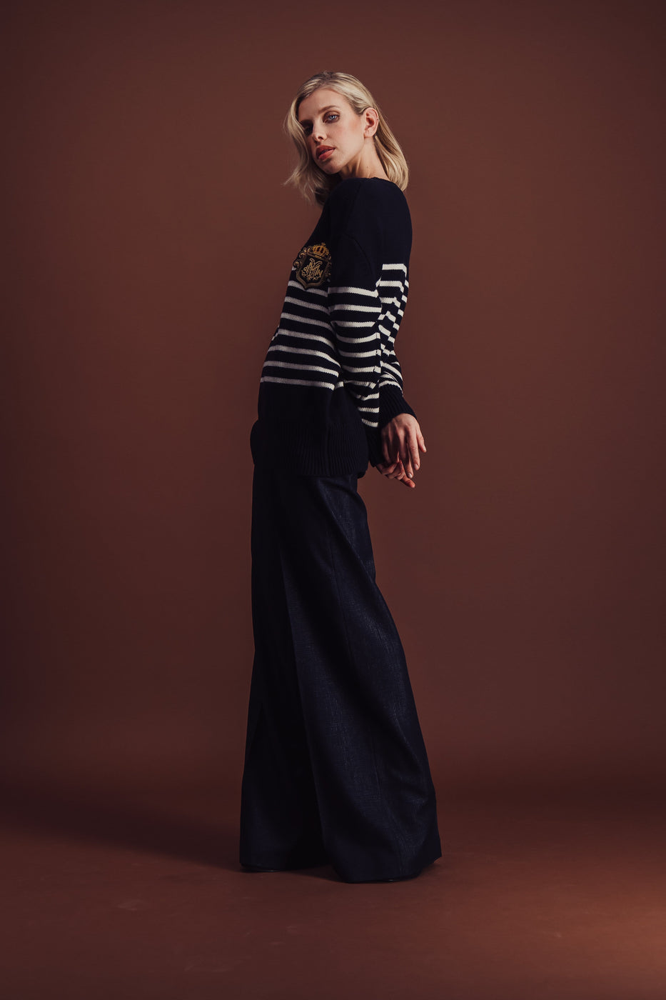 Charger l'image dans la galerie, SOLAL NAVY ECRU SWEATER