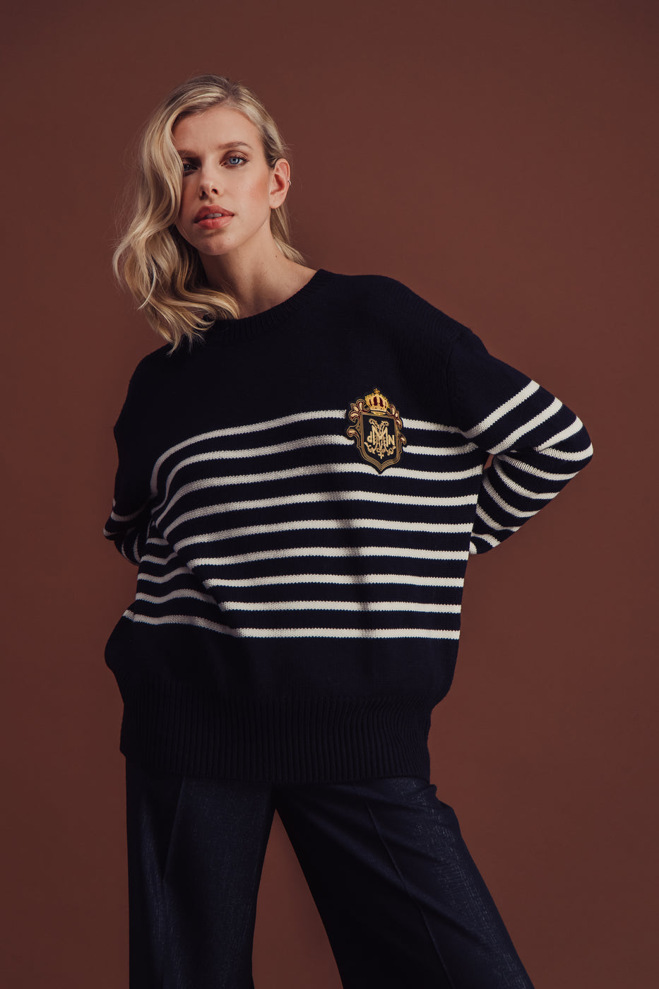 Charger l'image dans la galerie, SOLAL NAVY ECRU SWEATER