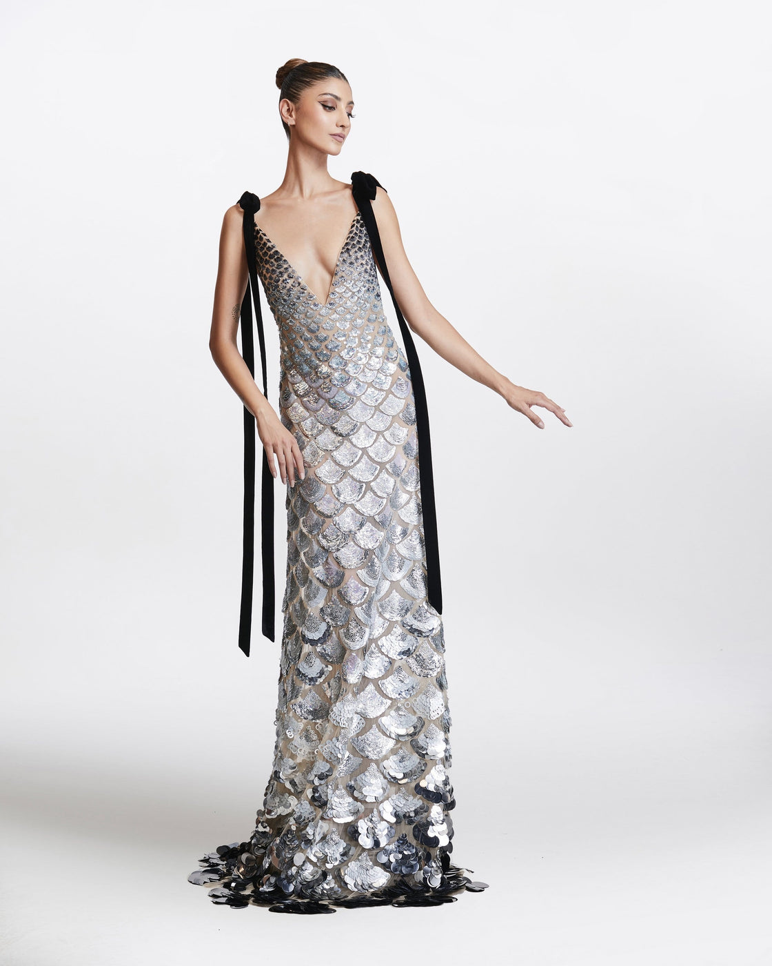 Charger l'image dans la galerie, COUTURE-FALL WINTER 21/22 - LOOK 01