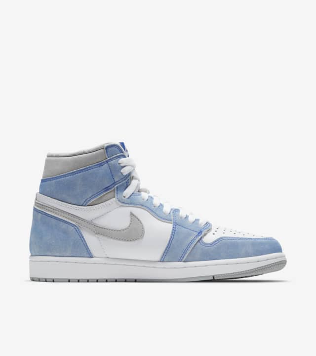 NIKE AIR JORDAN 1 HYPER ROYAL