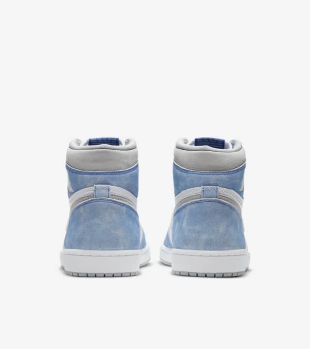 Charger l'image dans la galerie, NIKE AIR JORDAN 1 HYPER ROYAL