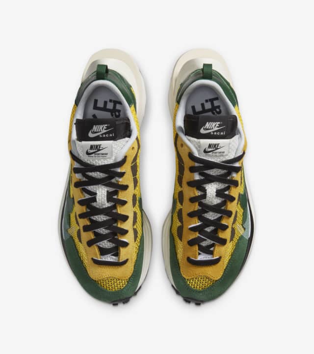 Charger l'image dans la galerie, NIKE VAPORWAFFLE SACAI TOUR YELLOW STADIUM GREEN