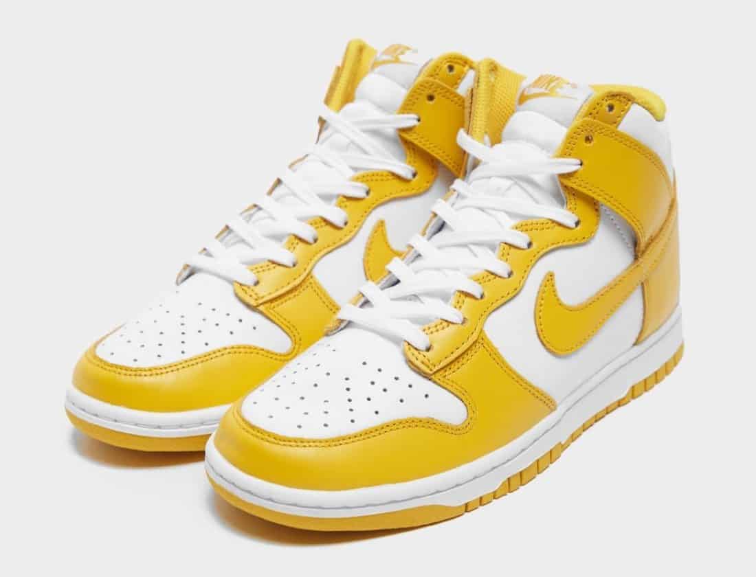 Charger l'image dans la galerie, NIKE DUNK HIGH DARK SULFUR